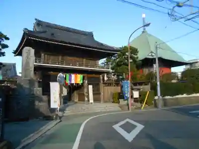 本覚寺の山門・神門