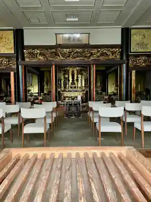 宗善寺の{uncategorized: "未分類", other: "その他", undefined: "問題あり", building: "その他建物", grave: "お墓", sacred_gate: "鳥居", guardian: "狛犬", statue: "像", buddha: "仏像", history: "歴史", nature: "自然", garden: "庭園", animal: "動物", pagoda: "塔", temizu: "手水舎", mountain_gate: "山門・神門", sanctuary: "本殿・本堂", subordinate: "末社・摂社", art: "芸術", scenery: "景色", jizo: "地蔵", ema: "絵馬", goshuin: "御朱印", omikuji: "おみくじ", items: "授与品その他", amulet: "お守り", goshuincho: "御朱印帳", eats: "食事", festival: "お祭り", votive_dance: "神楽", shichigosan: "七五三参", wedding: "結婚式", experience: "体験その他", initially: "初詣", around: "周辺", anti_infection: "感染症対策"}