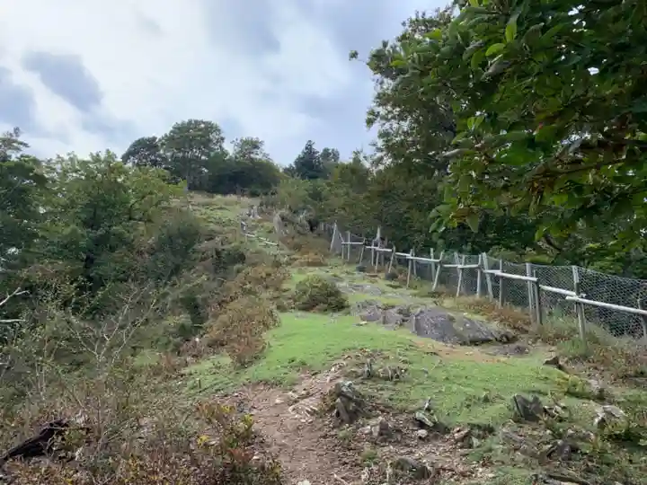 金華山黄金山神社の周辺