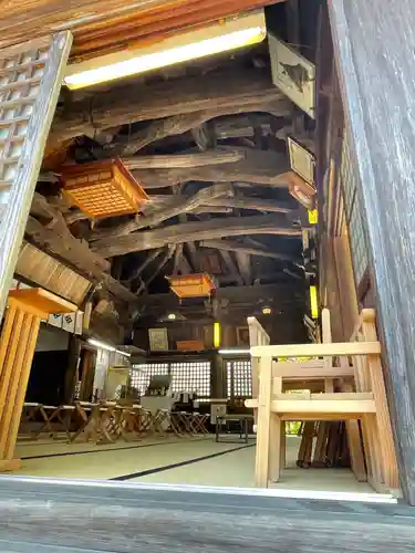 降松神社の本殿