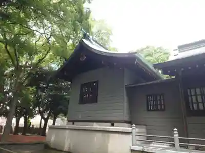 新曽氷川神社の本殿・本堂