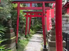 横浜成田山延命院（成田山横浜別院）の鳥居