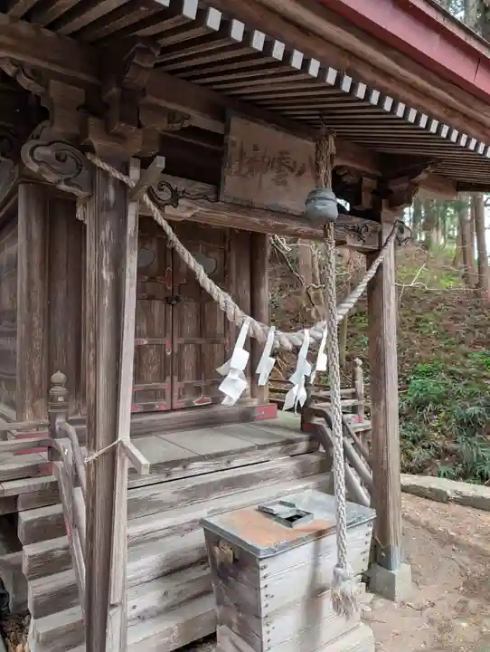 鼬幣稲荷神社(岩手県)