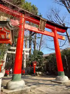 馬橋稲荷神社の{uncategorized: "未分類", other: "その他", undefined: "問題あり", building: "その他建物", grave: "お墓", sacred_gate: "鳥居", guardian: "狛犬", statue: "像", buddha: "仏像", history: "歴史", nature: "自然", garden: "庭園", animal: "動物", pagoda: "塔", temizu: "手水舎", mountain_gate: "山門・神門", sanctuary: "本殿・本堂", subordinate: "末社・摂社", art: "芸術", scenery: "景色", jizo: "地蔵", ema: "絵馬", goshuin: "御朱印", omikuji: "おみくじ", items: "授与品その他", amulet: "お守り", goshuincho: "御朱印帳", eats: "食事", festival: "お祭り", votive_dance: "神楽", shichigosan: "七五三参", wedding: "結婚式", experience: "体験その他", initially: "初詣", around: "周辺", anti_infection: "感染症対策"}