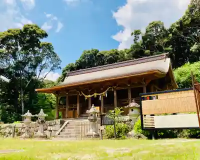 瀧山寺の本殿・本堂
