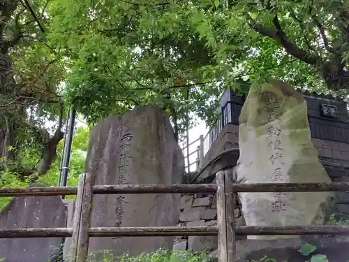 北岡神社の建物その他