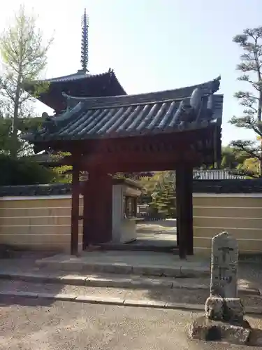 法輪寺の山門