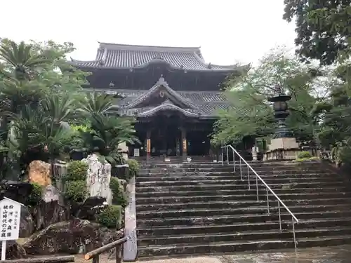 粉河寺の本殿・本堂