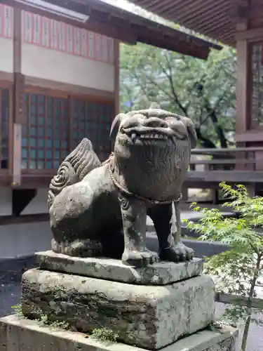 吉弘神社の狛犬