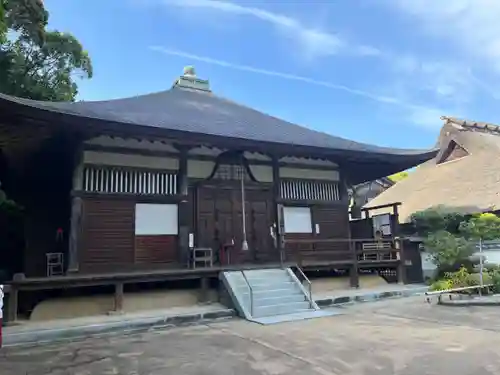 無動寺の本殿・本堂