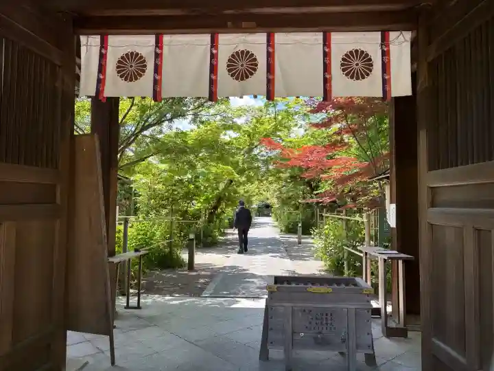 梨木神社の{uncategorized: "未分類", other: "その他", undefined: "問題あり", building: "その他建物", grave: "お墓", sacred_gate: "鳥居", guardian: "狛犬", statue: "像", buddha: "仏像", history: "歴史", nature: "自然", garden: "庭園", animal: "動物", pagoda: "塔", temizu: "手水舎", mountain_gate: "山門・神門", sanctuary: "本殿・本堂", subordinate: "末社・摂社", art: "芸術", scenery: "景色", jizo: "地蔵", ema: "絵馬", goshuin: "御朱印", omikuji: "おみくじ", items: "授与品その他", amulet: "お守り", goshuincho: "御朱印帳", eats: "食事", festival: "お祭り", votive_dance: "神楽", shichigosan: "七五三参", wedding: "結婚式", experience: "体験その他", initially: "初詣", around: "周辺", anti_infection: "感染症対策"}