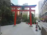 福徳神社(芽吹稲荷)の鳥居