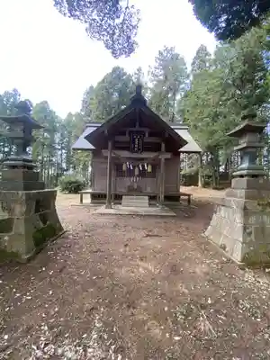 近津神社の本殿・本堂