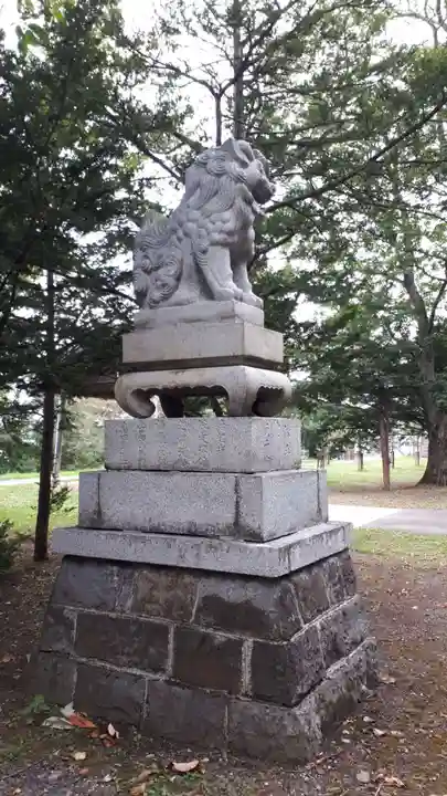 東神楽神社の狛犬