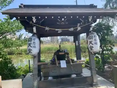 寛永寺不忍池弁天堂の手水舎