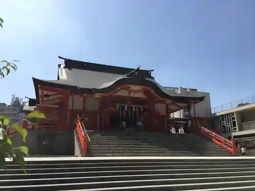 花園神社の本殿・本堂