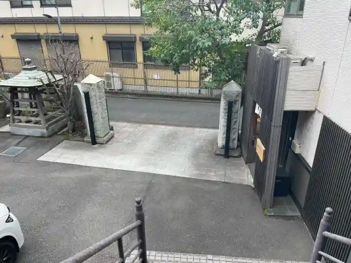 正伝寺の{uncategorized: "未分類", other: "その他", undefined: "問題あり", building: "その他建物", grave: "お墓", sacred_gate: "鳥居", guardian: "狛犬", statue: "像", buddha: "仏像", history: "歴史", nature: "自然", garden: "庭園", animal: "動物", pagoda: "塔", temizu: "手水舎", mountain_gate: "山門・神門", sanctuary: "本殿・本堂", subordinate: "末社・摂社", art: "芸術", scenery: "景色", jizo: "地蔵", ema: "絵馬", goshuin: "御朱印", omikuji: "おみくじ", items: "授与品その他", amulet: "お守り", goshuincho: "御朱印帳", eats: "食事", festival: "お祭り", votive_dance: "神楽", shichigosan: "七五三参", wedding: "結婚式", experience: "体験その他", initially: "初詣", around: "周辺", anti_infection: "感染症対策"}