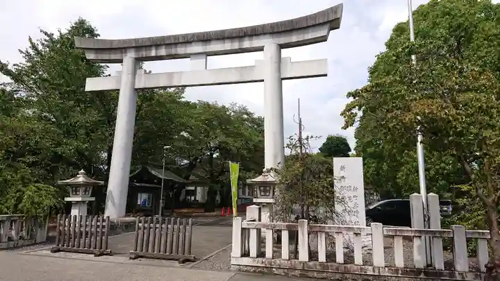 新町御嶽神社の鳥居