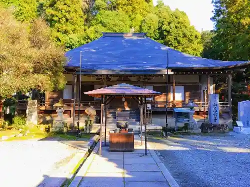 如意輪寺の本殿・本堂