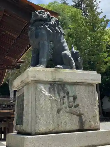 諏訪大社下社秋宮(長野県)