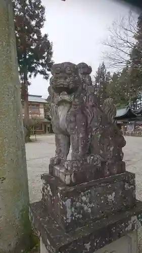 飛驒天満宮の狛犬