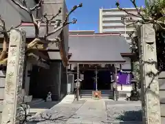 宝性寺の本殿