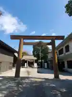 寒川神社の{uncategorized: "未分類", other: "その他", undefined: "問題あり", building: "その他建物", grave: "お墓", sacred_gate: "鳥居", guardian: "狛犬", statue: "像", buddha: "仏像", history: "歴史", nature: "自然", garden: "庭園", animal: "動物", pagoda: "塔", temizu: "手水舎", mountain_gate: "山門・神門", sanctuary: "本殿・本堂", subordinate: "末社・摂社", art: "芸術", scenery: "景色", jizo: "地蔵", ema: "絵馬", goshuin: "御朱印", omikuji: "おみくじ", items: "授与品その他", amulet: "お守り", goshuincho: "御朱印帳", eats: "食事", festival: "お祭り", votive_dance: "神楽", shichigosan: "七五三参", wedding: "結婚式", experience: "体験その他", initially: "初詣", around: "周辺", anti_infection: "感染症対策"}