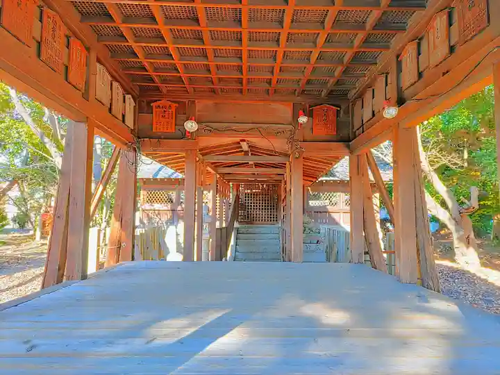 日吉神社の本殿・本堂