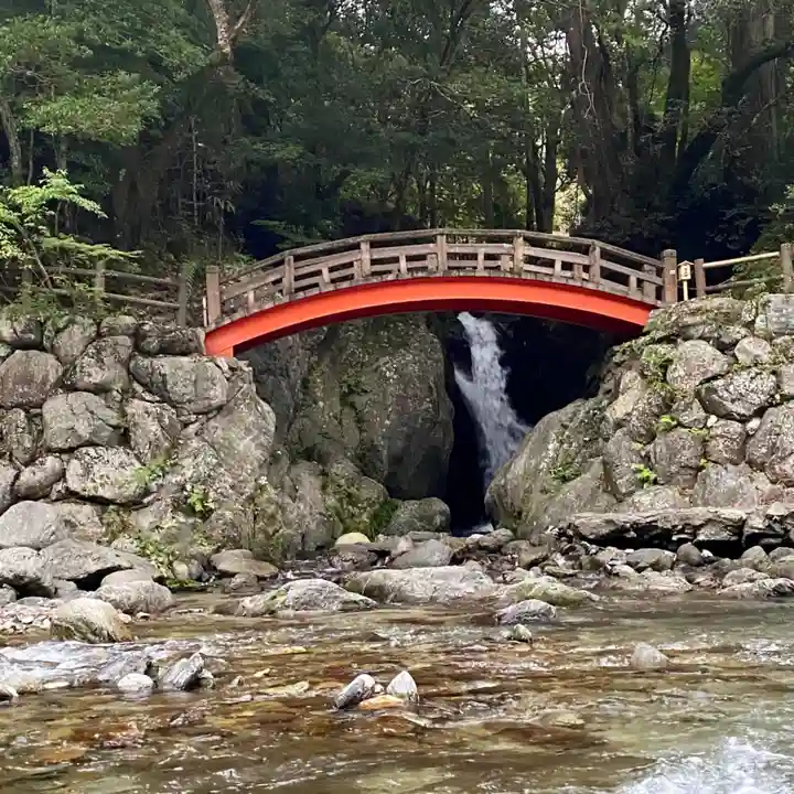 丹生川上神社(中社)(奈良県)