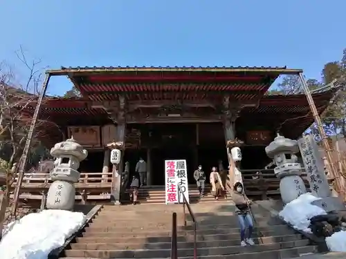 華厳寺の本殿