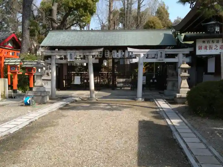 阿部野神社の{uncategorized: "未分類", other: "その他", undefined: "問題あり", building: "その他建物", grave: "お墓", sacred_gate: "鳥居", guardian: "狛犬", statue: "像", buddha: "仏像", history: "歴史", nature: "自然", garden: "庭園", animal: "動物", pagoda: "塔", temizu: "手水舎", mountain_gate: "山門・神門", sanctuary: "本殿・本堂", subordinate: "末社・摂社", art: "芸術", scenery: "景色", jizo: "地蔵", ema: "絵馬", goshuin: "御朱印", omikuji: "おみくじ", items: "授与品その他", amulet: "お守り", goshuincho: "御朱印帳", eats: "食事", festival: "お祭り", votive_dance: "神楽", shichigosan: "七五三参", wedding: "結婚式", experience: "体験その他", initially: "初詣", around: "周辺", anti_infection: "感染症対策"}