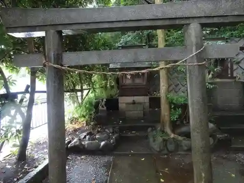 白旗神社の鳥居