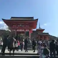 清水寺の山門・神門