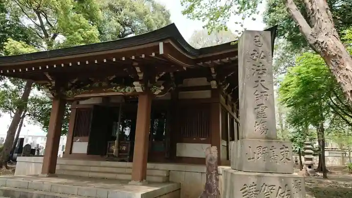 長命寺の本殿・本堂