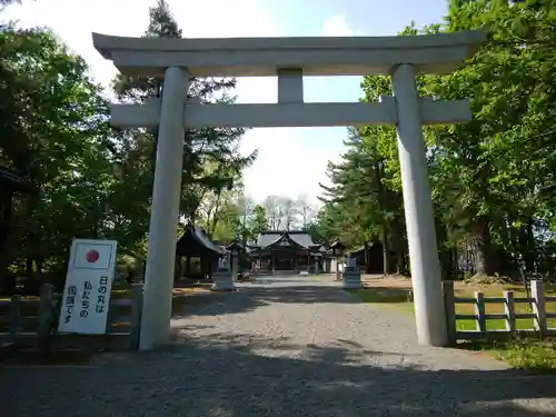 鷹栖神社の鳥居