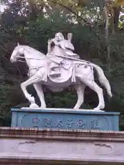 朝護孫子寺の像