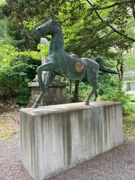 由仁神社(北海道)