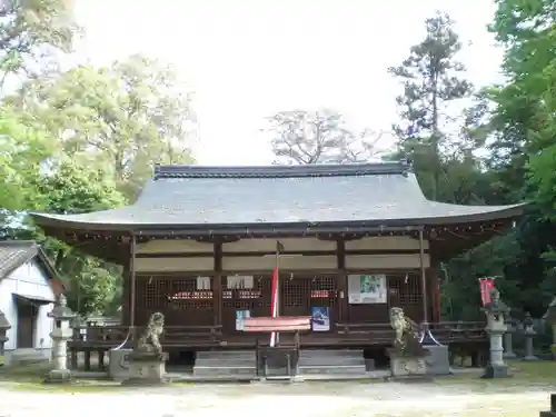 村屋坐弥冨都比売神社の本殿・本堂