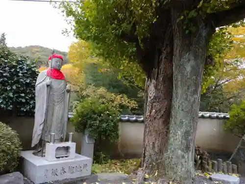 祥泉寺の地蔵