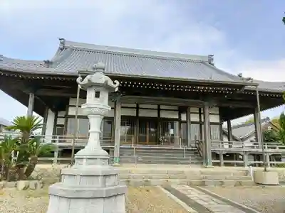 蓮念寺の本殿・本堂