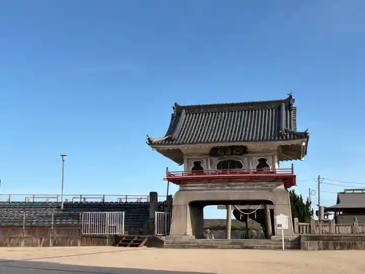 西大寺の{uncategorized: "未分類", other: "その他", undefined: "問題あり", building: "その他建物", grave: "お墓", sacred_gate: "鳥居", guardian: "狛犬", statue: "像", buddha: "仏像", history: "歴史", nature: "自然", garden: "庭園", animal: "動物", pagoda: "塔", temizu: "手水舎", mountain_gate: "山門・神門", sanctuary: "本殿・本堂", subordinate: "末社・摂社", art: "芸術", scenery: "景色", jizo: "地蔵", ema: "絵馬", goshuin: "御朱印", omikuji: "おみくじ", items: "授与品その他", amulet: "お守り", goshuincho: "御朱印帳", eats: "食事", festival: "お祭り", votive_dance: "神楽", shichigosan: "七五三参", wedding: "結婚式", experience: "体験その他", initially: "初詣", around: "周辺", anti_infection: "感染症対策"}