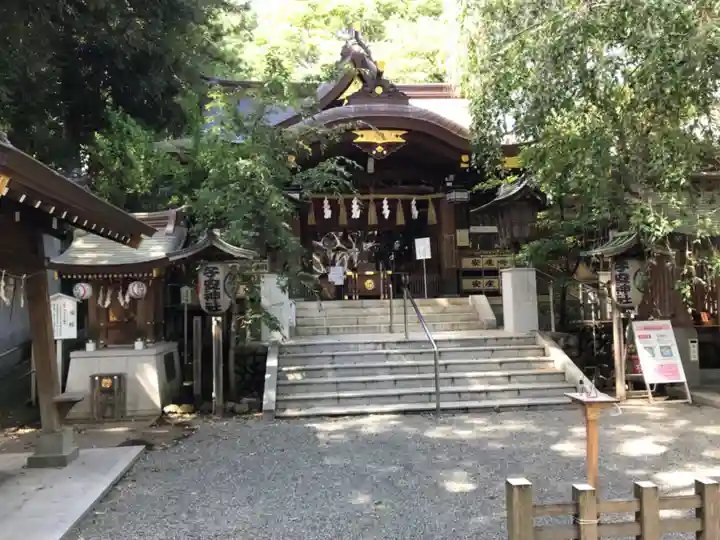子安神社の本殿・本堂