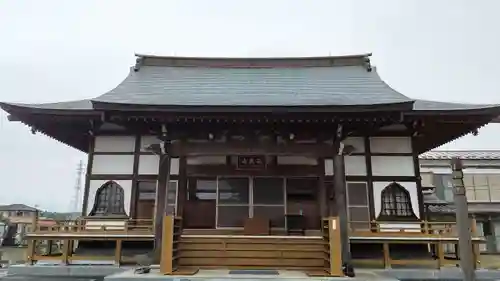 西光寺の本殿・本堂