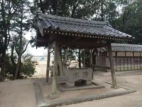 素盞嗚社の手水舎