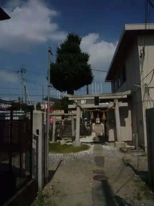 内谷稲荷神社の鳥居