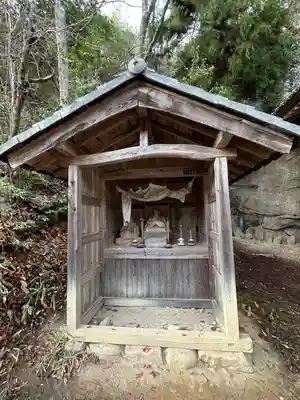 長安寺 岩井堂観音(長野県)