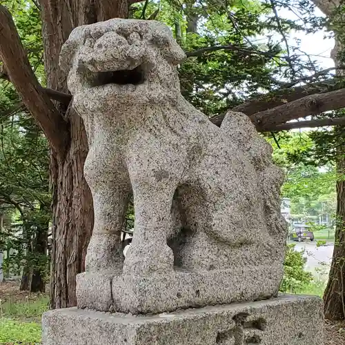 亀田八幡宮の狛犬