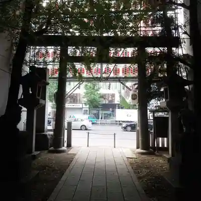 花園神社の鳥居