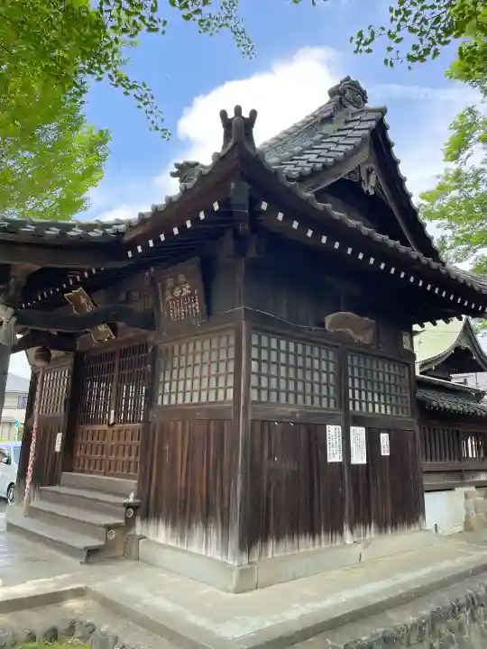 千形神社の{uncategorized: "未分類", other: "その他", undefined: "問題あり", building: "その他建物", grave: "お墓", sacred_gate: "鳥居", guardian: "狛犬", statue: "像", buddha: "仏像", history: "歴史", nature: "自然", garden: "庭園", animal: "動物", pagoda: "塔", temizu: "手水舎", mountain_gate: "山門・神門", sanctuary: "本殿・本堂", subordinate: "末社・摂社", art: "芸術", scenery: "景色", jizo: "地蔵", ema: "絵馬", goshuin: "御朱印", omikuji: "おみくじ", items: "授与品その他", amulet: "お守り", goshuincho: "御朱印帳", eats: "食事", festival: "お祭り", votive_dance: "神楽", shichigosan: "七五三参", wedding: "結婚式", experience: "体験その他", initially: "初詣", around: "周辺", anti_infection: "感染症対策"}