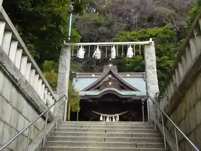 根岸八幡神社の本殿・本堂
